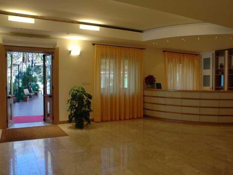 Emmaus Hotel Zafferana Etnea Exteriér fotografie