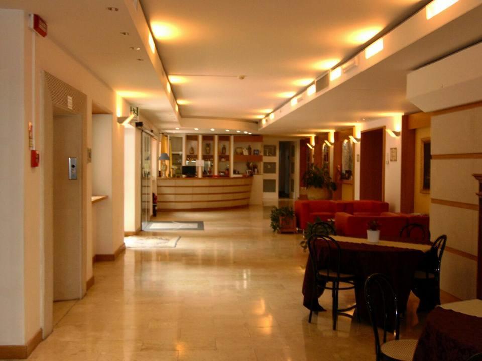 Emmaus Hotel Zafferana Etnea Exteriér fotografie